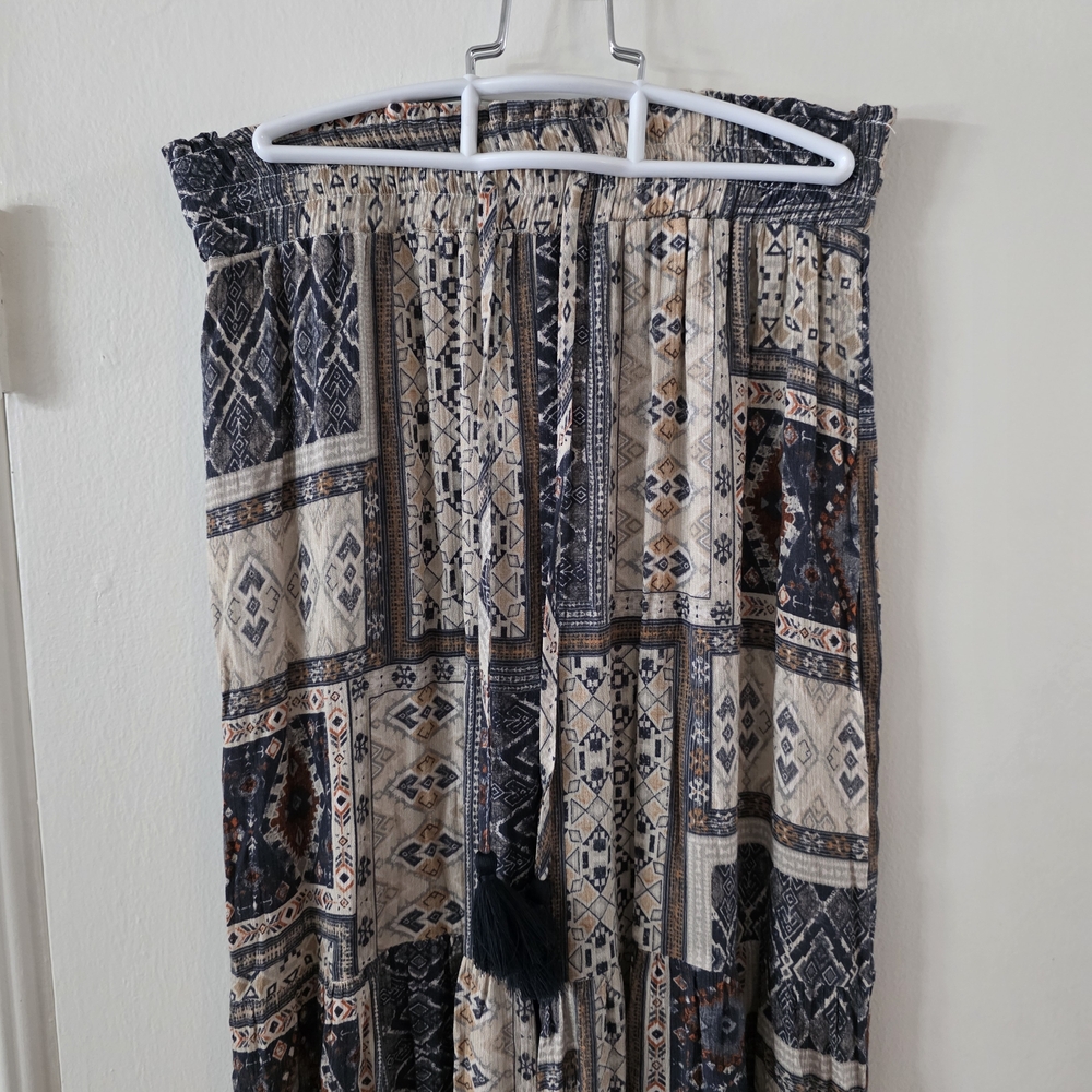 NWT Boho Wide Leg Pants Size Small - Picture 2 of 6